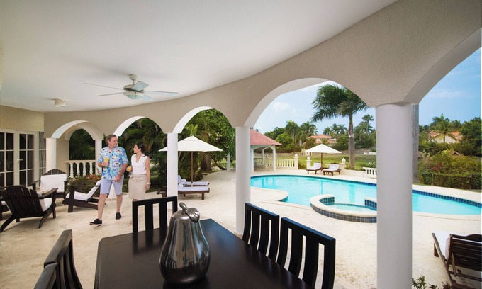 Costambar Resort | The Crown Villas - Puerto Plata