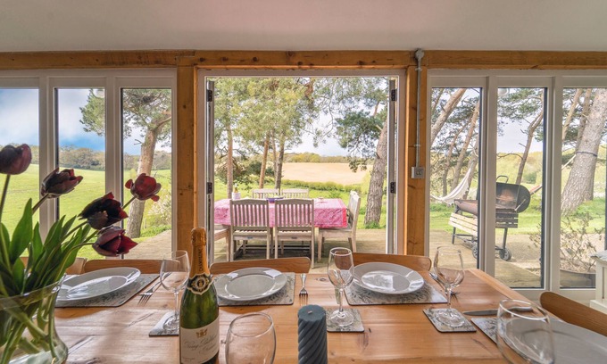 Ipswich Cottage | The Dairy, Freston, Suffolk