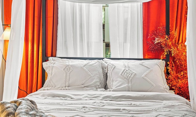 Shawmut Apartment | The Dazzling Two-Bedroom, Two-Bath Suite in Boston!