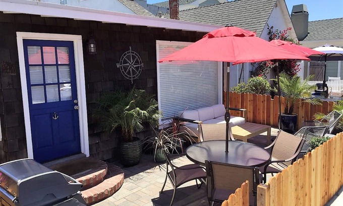 West Newport House | The Dock-Remodeled and Updated Beach Classic-Clean, Great Location, Bedrooms A/C