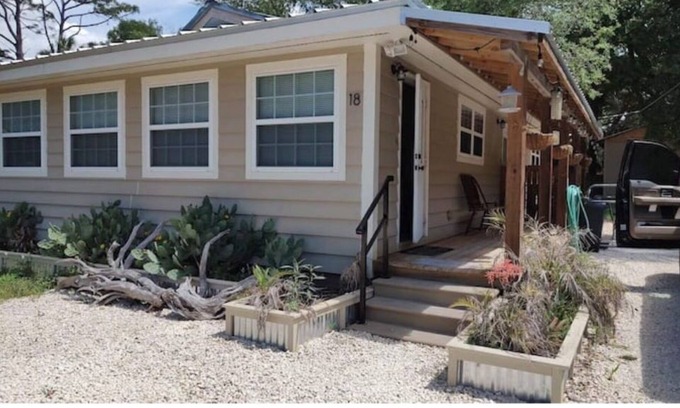 Yankeetown House | The Drift House