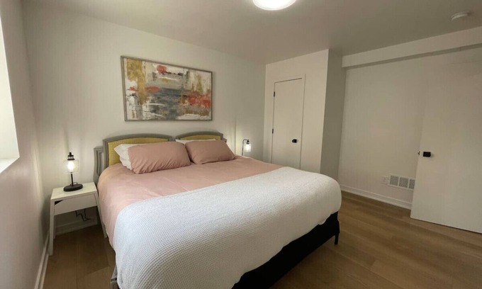 Elkhorn House | “The Duchess”, in Old Towne Elkhorn