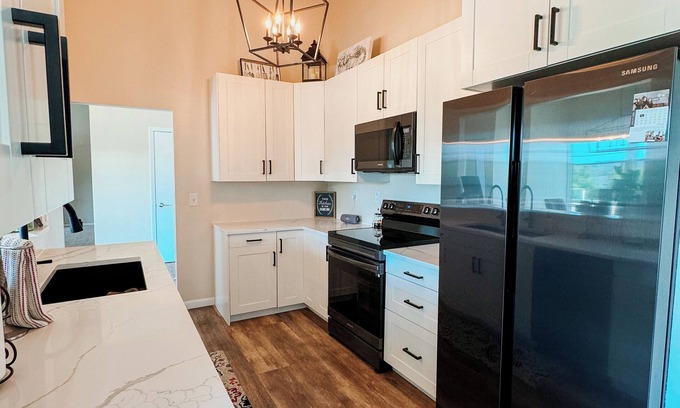 Le Claire House | The Eagles Nest on the Mississippi River