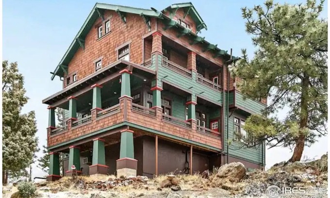 Glacier View Meadows Cabin | The Eight Pines Mountain Home at Red Feather Lakes
