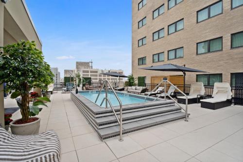 Central Business District Hotel | The Eleanor New Orleans