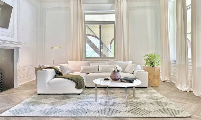 Pittsburgh Apartment | The Elliott Hotel at Highland Park