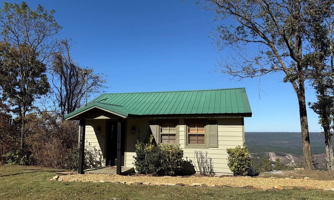 Valley Head Cabin | The Escape-views of 3 states w/hot tub