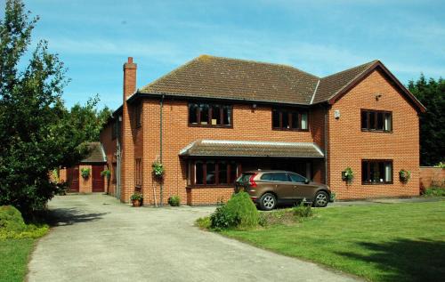 Rawcliffe Bridge Bed & Breakfast | The Farmhouse B&B
