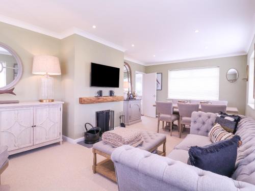 Saint Osyth House | The Farmhouse