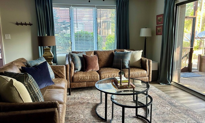 Southern Pines Condo | The Fox Hunt – A cozy golf course retreat near Pinehurst & Southern Pines!