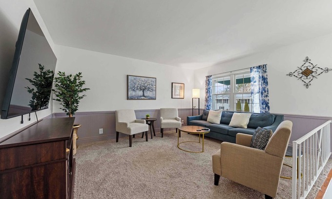 Gahanna House | The Gahanna Getaway S