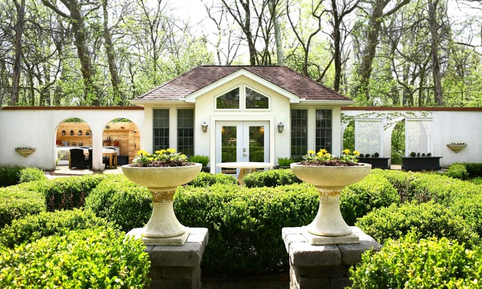 Columbus House | The Garden Villa - A Beautiful Hidden Gem.