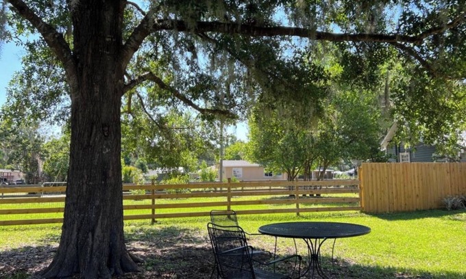 Umatilla House | The gateway from the city you are looking for! ❤️