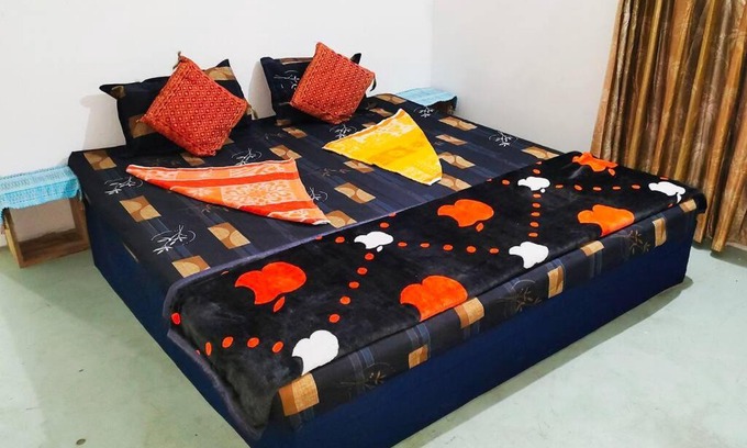 Sualkuchi House | The Golden Arc Cottage - One King Bed Non-AC Bed Room with private kitchen - kitchen uses 200 per night