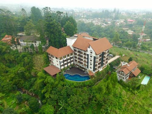 Ciloto Hotel | The Grand Hill Resort-Hotel