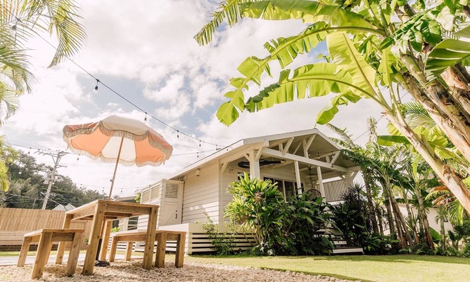 Nakama House | The Guava Shack Hawaiian style surf shack / Kunigami-gun Okinawa