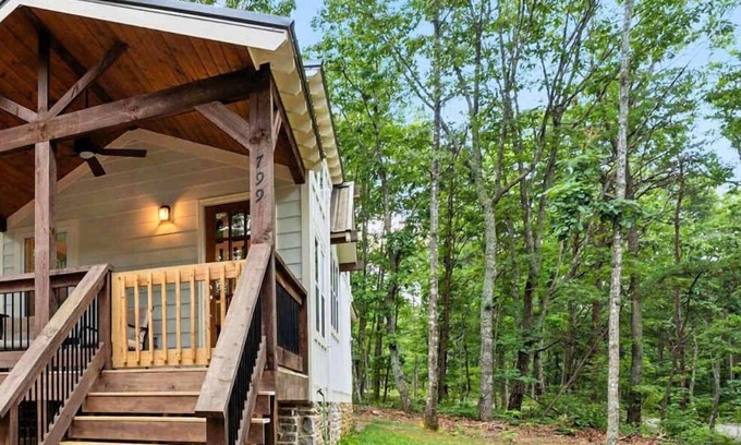 Menlo House | The Hemlock Hideaway tiny home!