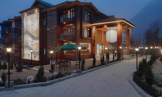 Pahalgam Hotel | The Hermitage By Grand Resorts