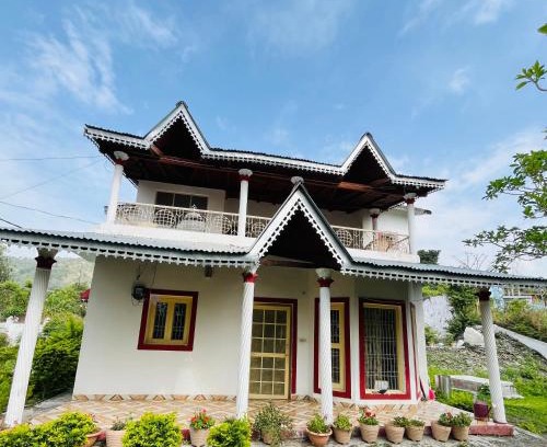 Bhimtal House | The Hidden Cove