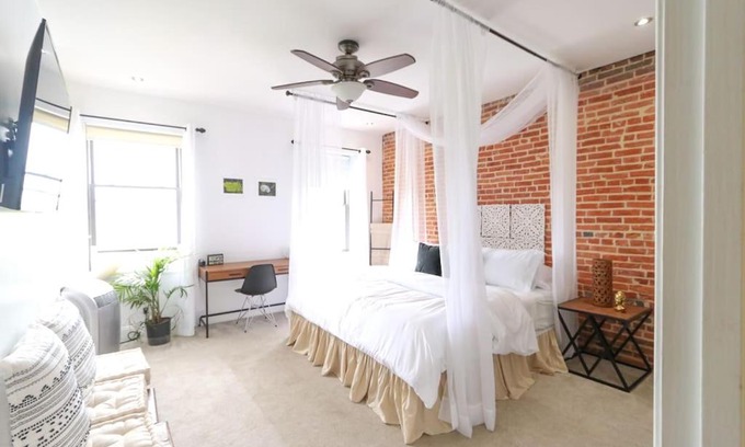 Downtown Baltimore House | The Hidden Paradise Home Studio, Downtown City Views, Productions, Families & Large Groups