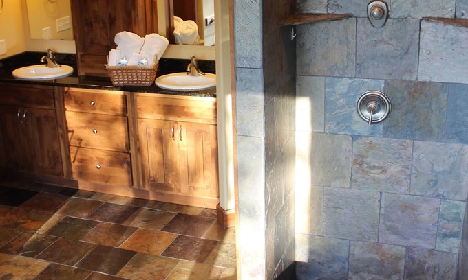 Canyon Ferry House | The house has been sold and this business is closed