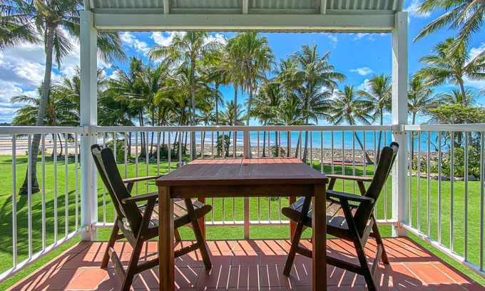 Dolphin Heads Apartment | 💎The Indulgence @ Dolphin Heads💎