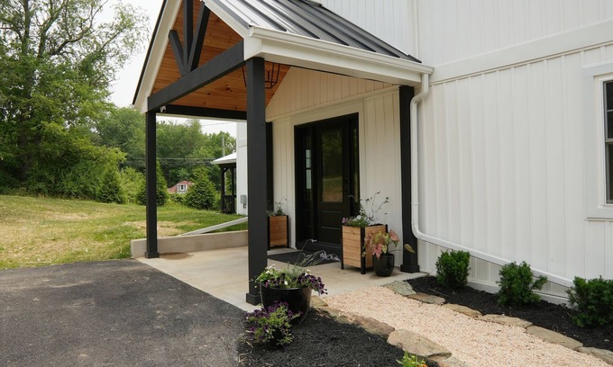 Porters Sideling Bed & Breakfast | The Inn at Terra Farms