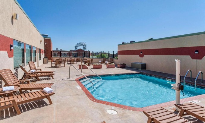 Canal Park Hotel | The Inn on Lake Superior