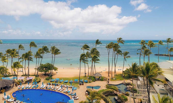 Waialae Iki Resort | The Kahala Hotel & Resort