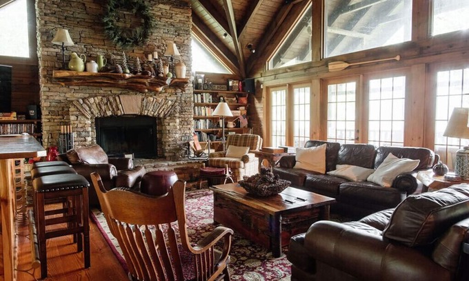 Blue Ridge House | The Kingfisher Cabin -Creekside Mountain Escape, Blue Ridge/McCaysville-