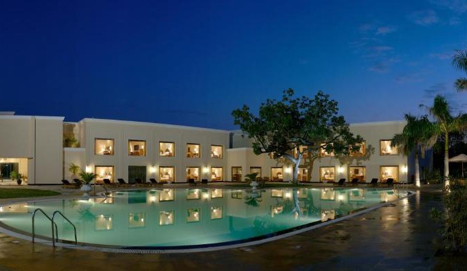 Khajuraho Hotel | The Lalit Traveller Khajuraho