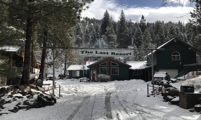 New Meadows Cabin | The Last Resort - Lodge in Central Idaho wilderness