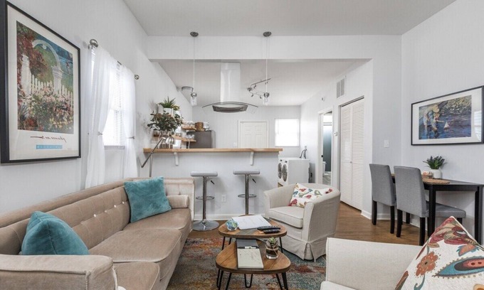 Fountain Square House | The Little Blue Cottage in Fountain Square