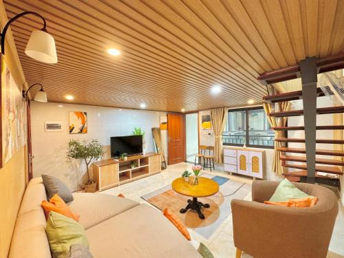 Hang Bo Apartment | The Little Home - Thuoc Bac - Stylish & Comfy home - Old quarter