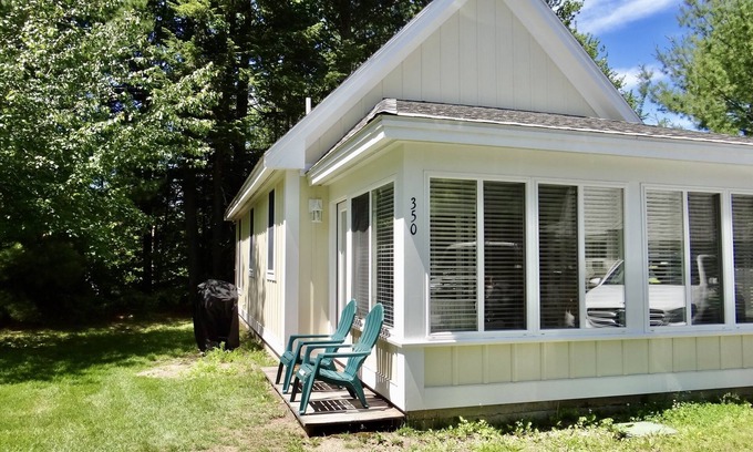 Summer Village Cottage | The Little Skipper