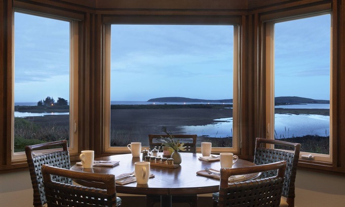 Bodega Bay Hotel | The Lodge at Bodega Bay