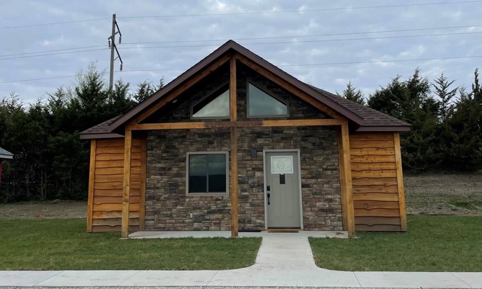 Trenton House | The Lodge @ K4C Premier Cottages