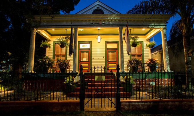 Bywater Hotel | The Lookout Inn