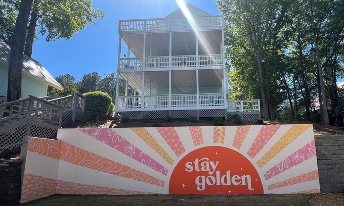 Wedowee House | THE LUCKY DUCK~ Amenity packed lake retreat w/private pool, gazebo, & cabana!