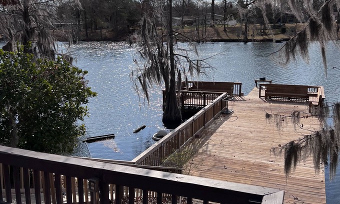 Sterlington Cottage | The Lucky Duck Fishing Camp