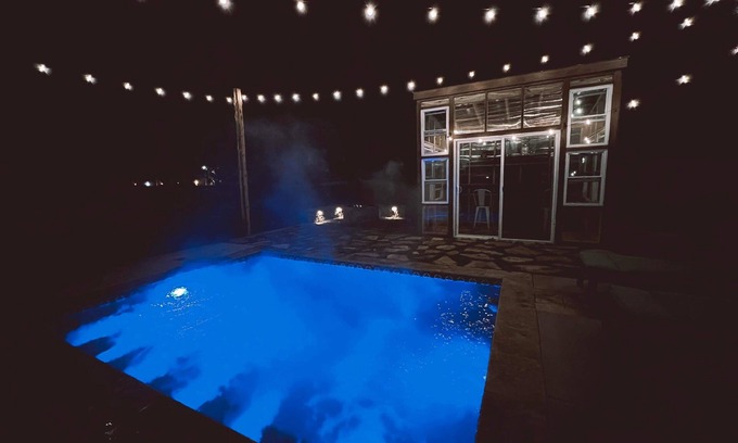 Charlotte House | {The Luxe} Heated Pool-Elegant Uptown