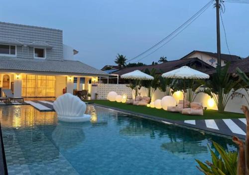 Klebang Besar Villa | The Luxurious 2080 Casa Villa