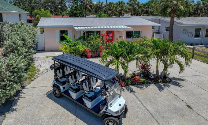 Indian Rocks Beach House | The Luxury Golf Cart Hideaway at IRB - Golf Cart Peaceful hideaway at the Beach