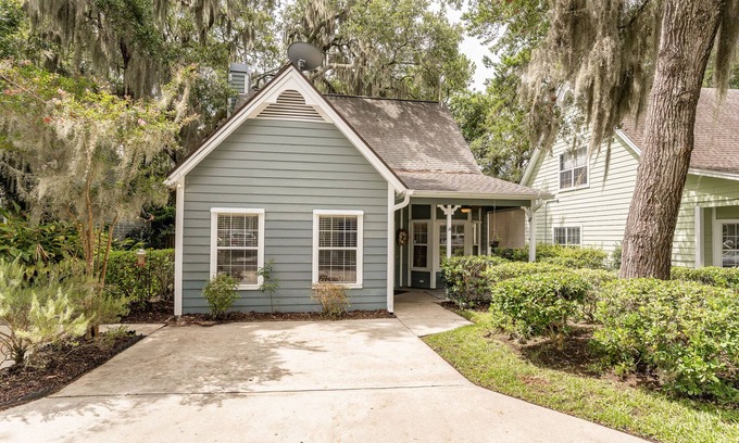 Port Royal Landing House | The Mariners House- Fully renovated kitchen!