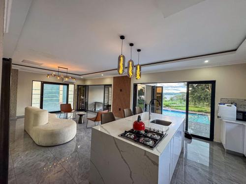 Thohoyandou Villa | The Masters Villa