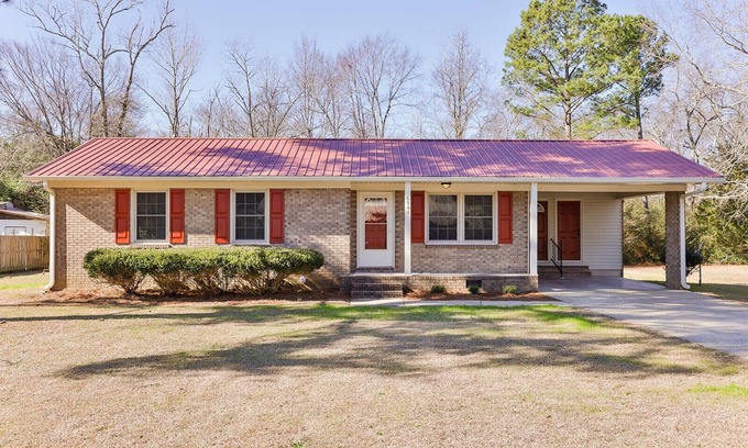 Fort Mc Clellan House | The McClellan Home w/King suite!