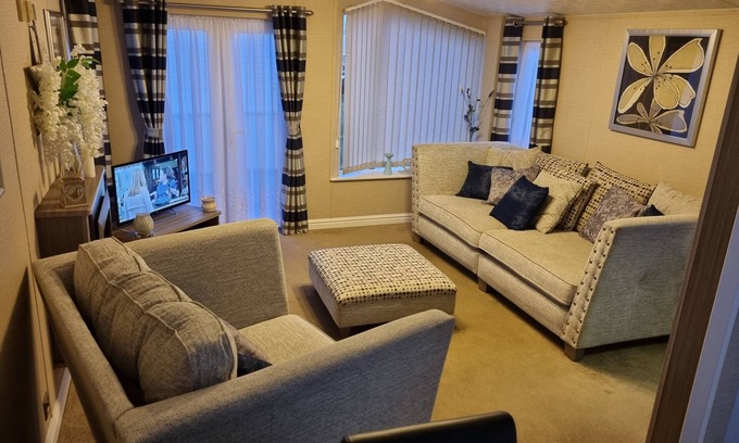 Clacton-on-Sea Cabin | The Meridan Lodge