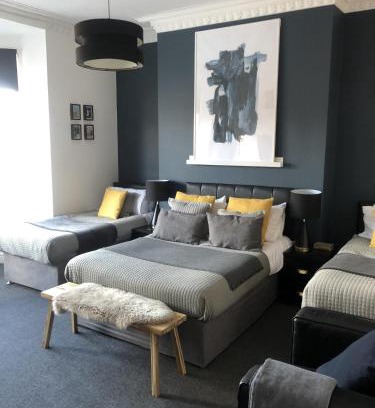 Whitley Bay Bed & Breakfast | The Metropolitan Guest House