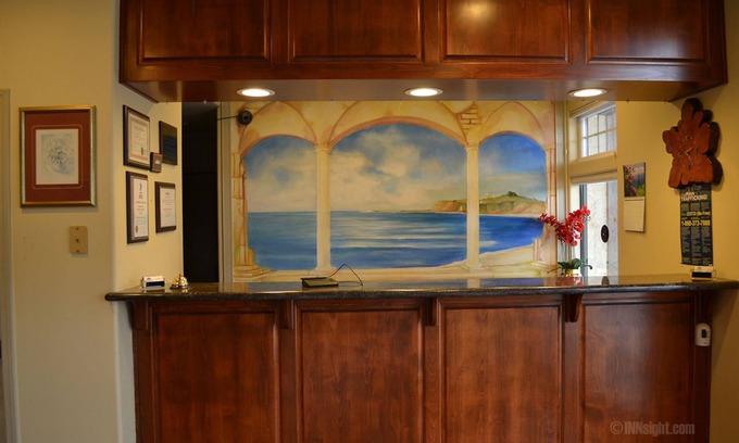 Half Moon Bay Hotel | The Miramar Inn & Suites