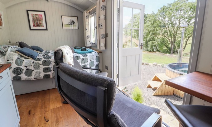 Oswestry Cottage | The Moorhen Retreat